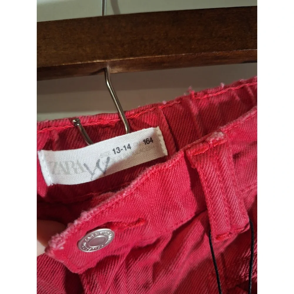 Zara kids mom